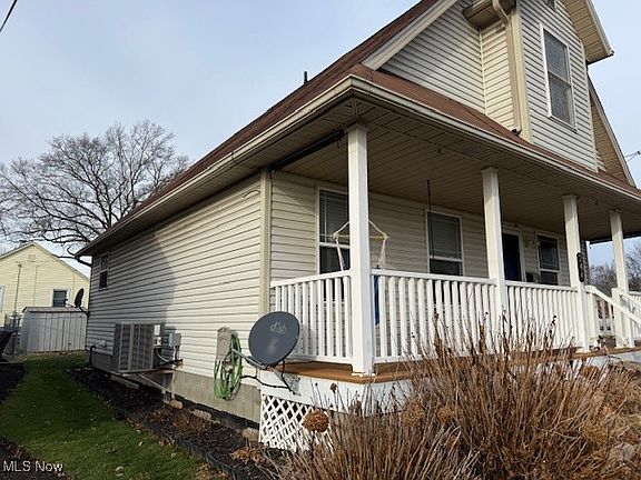 2nd image of 244 5th St NE