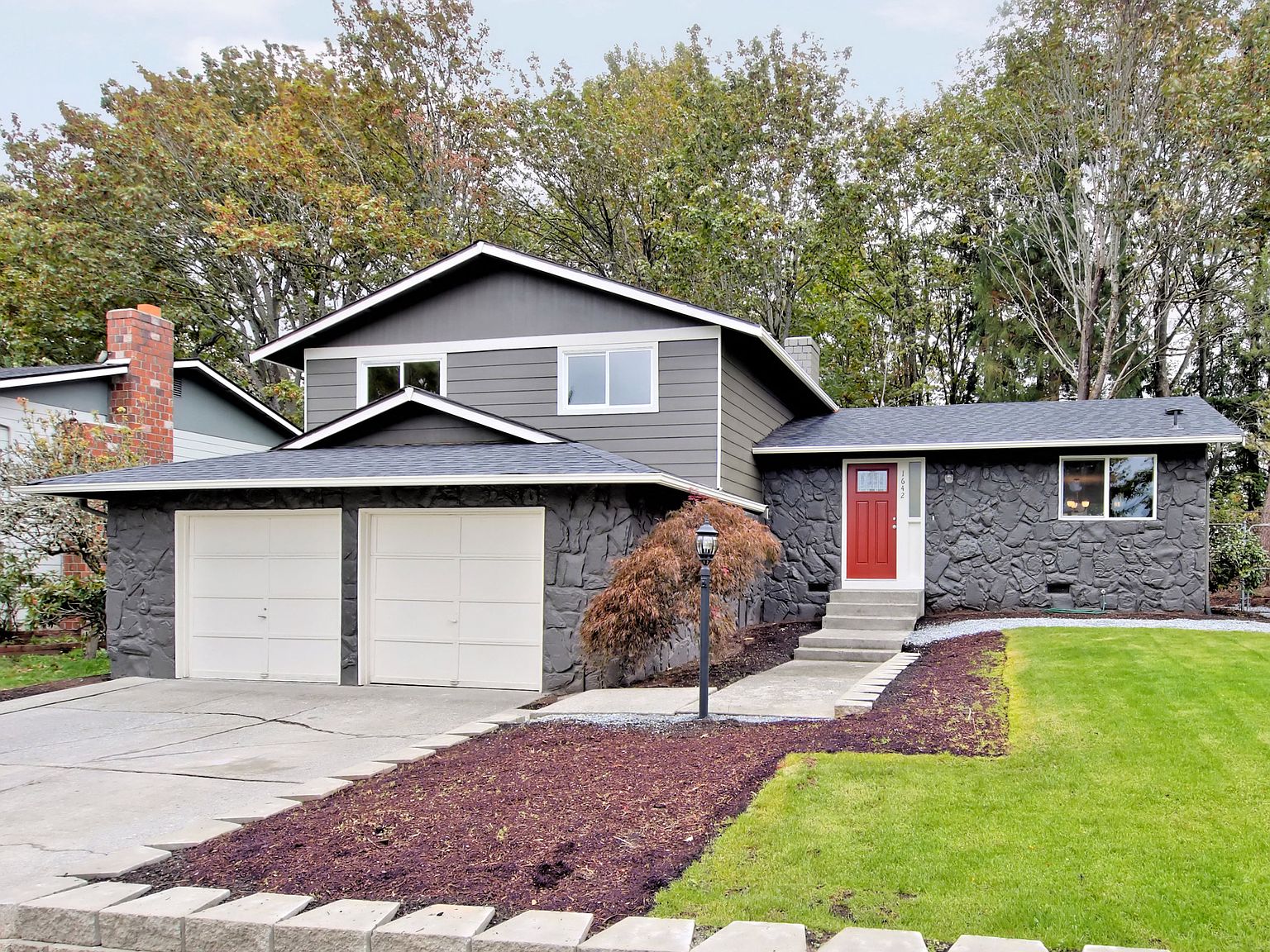 1642 Index Ave SE, Renton, WA 98058 | Zillow