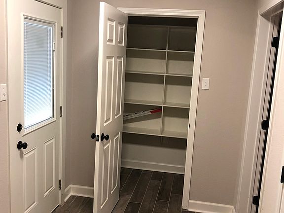Utility room off kitchen