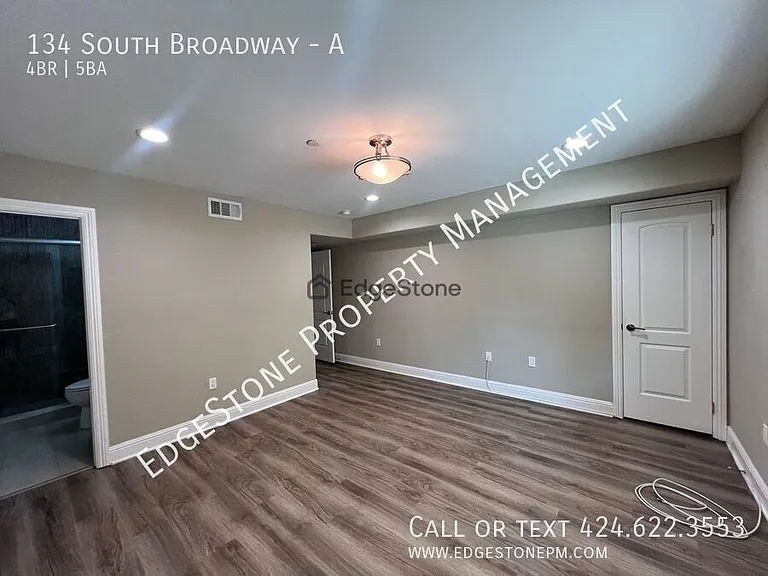 134 S Broadway #A — Photo 26