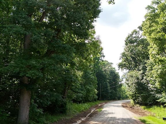 2nd image of 893 Hickory Hills Road