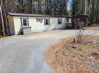 965 Brushwood Rd, North Haverhill, NH 03774
