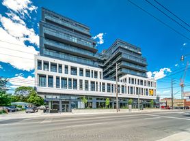 500 Dupont St