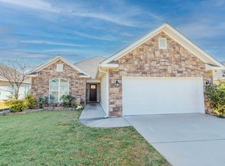 124 Hawks Ridge Trce, Byron, GA 31008