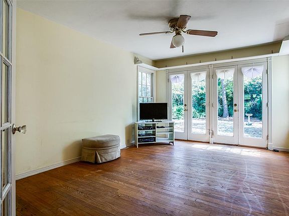 4th image of 2026 Cherrywood Ln