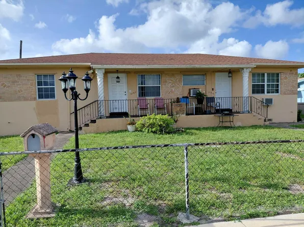5749-5753 Grant St, Hollywood, FL 33021