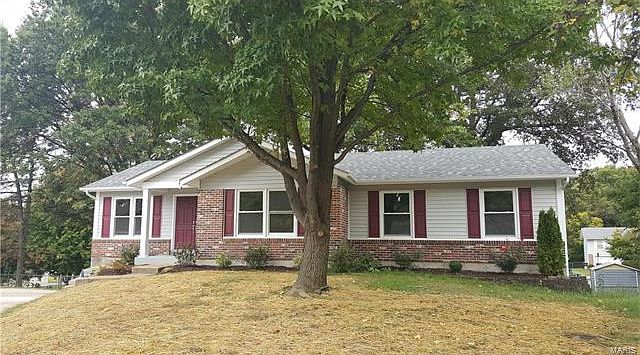 1st image of 212 Barkwood Trails Dr