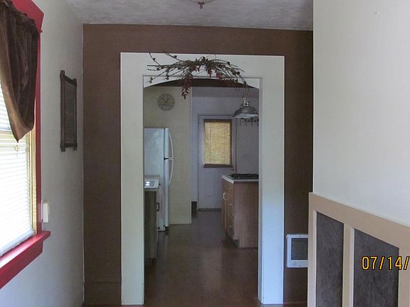 2nd image of 308 E Kalispell Ave