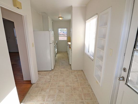 5th image of 4638-48 North Ave #4642