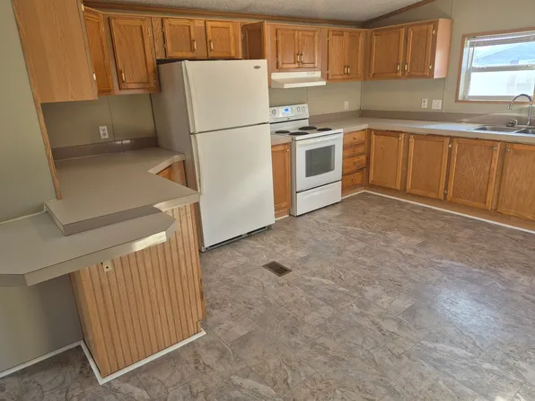 3430 N Peoria Dr #Nb22, Springfield, IL 62702