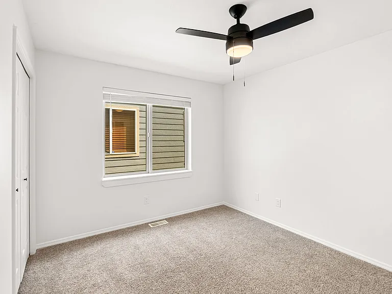 1397 N River Rock Dr — Photo 37