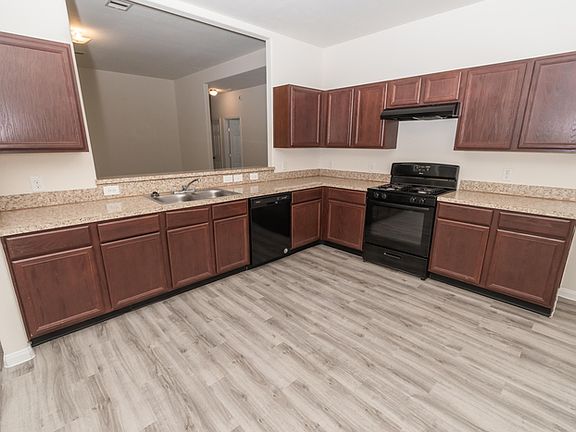 4th image of 21714 N Werrington Way