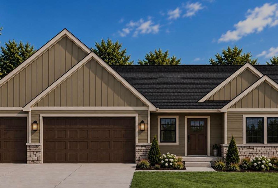 1st image of 353 Maple Ct