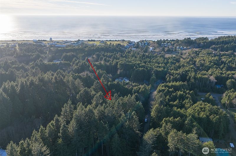 5th image of 40 Robin Lane