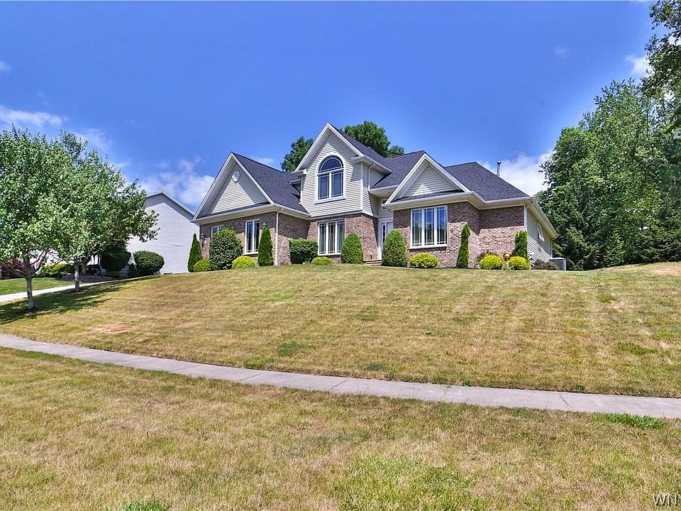1st image of 4476 Richwood Dr