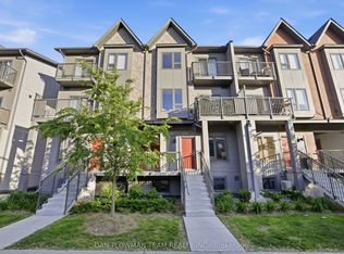 2635 William Jackson Dr #1210, Pickering, ON L1X0L5