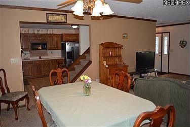 4th image of 5460 Barkwood Dr