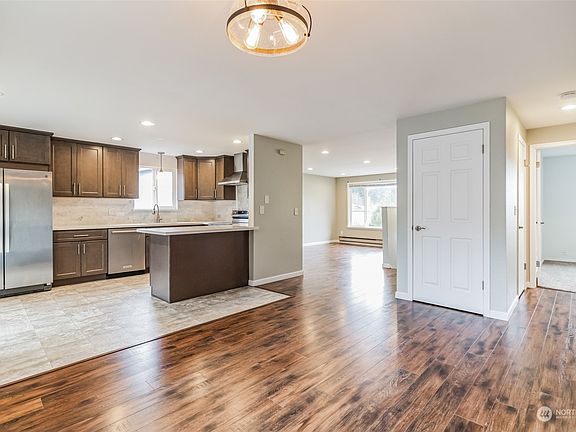 3rd image of 2422 155th Street Ct E