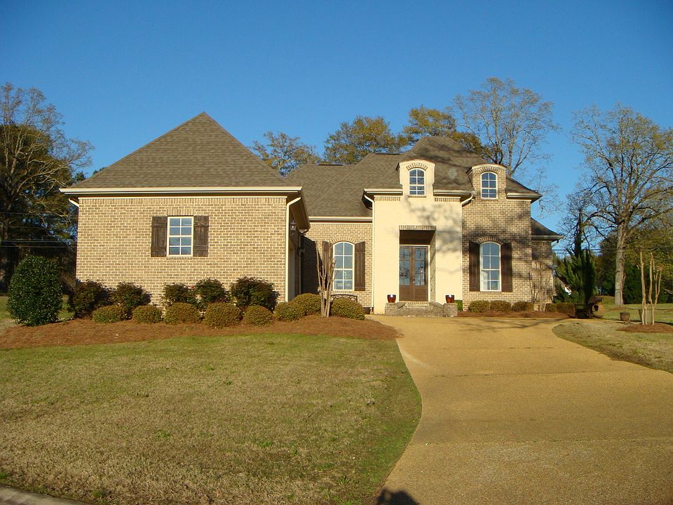 1st image of 1942 Northshire Dr
