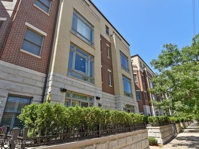 3430 N Ashland Ave APT 3S, Chicago, IL, 60657