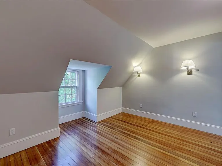 16 Elton St — Photo 20