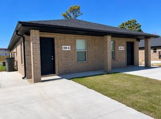 800 S 3rd Ave #B, Paragould, AR 72450