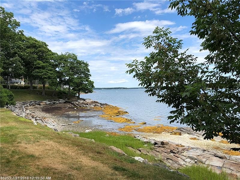 369 Lower Flying Point Rd, Freeport, ME 04032 Zillow