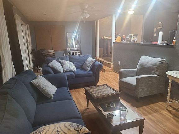 New paint, flooring 