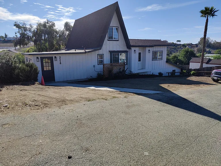 2116 Weeping Willow Way — Photo 1
