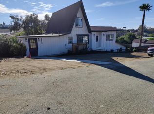 2116 Weeping Willow Way, Fallbrook, CA 92028