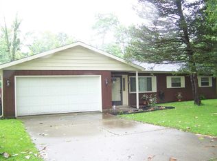 2404 S Dwight Ave, Peru, IN 46970