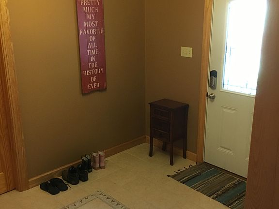 Entry Mud room with closet