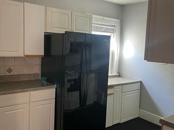 5th image of 863 E Isabella Ave