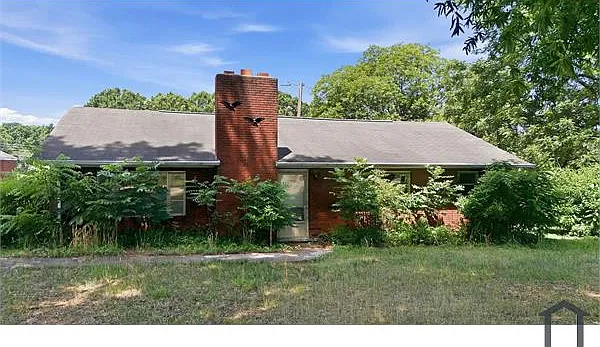 6628 University Pkwy — Photo 3