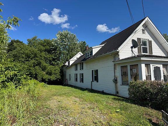 3rd image of 63 Washington Street