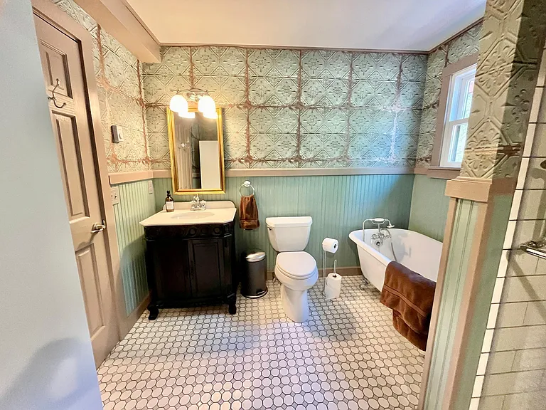 1745 Skyline Rd — Photo 13