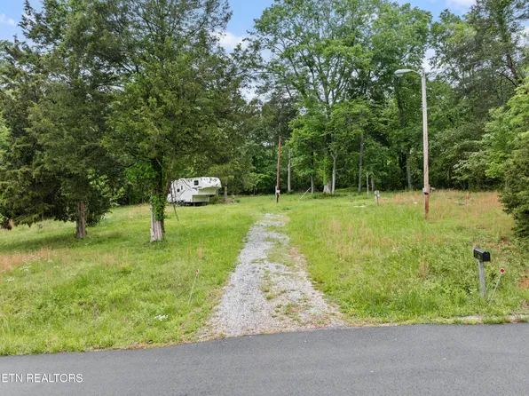 136 Oak Grove Rd, Loudon, TN 37774