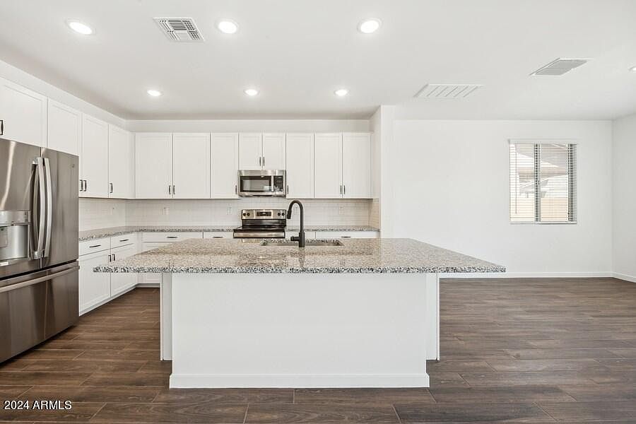 1st image of 7410 W Northview Avenue