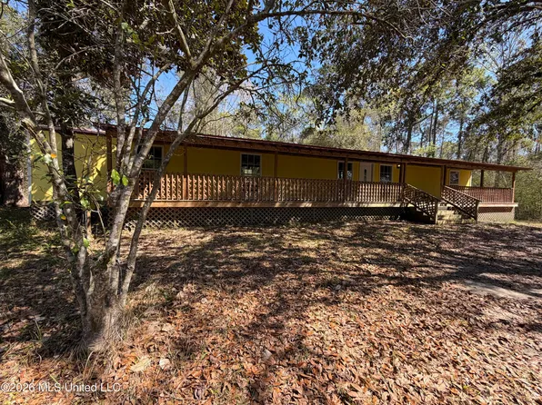 16016 Highway 603, Kiln, MS 39556