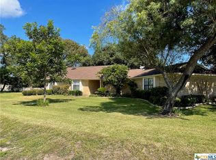 416 Cottonwood St, Victoria, TX 77904