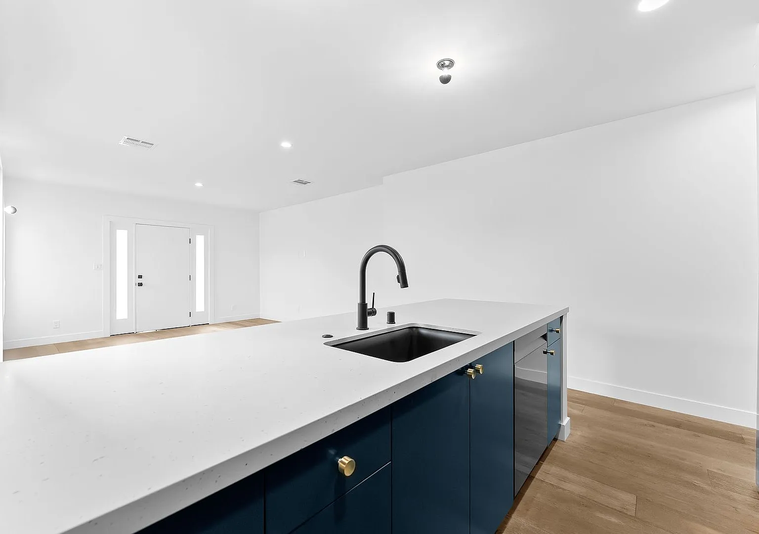 Beautiful Glassell Park Apartment! — Photo 4
