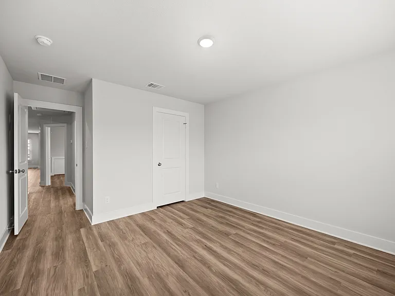 6506 Elaine Ct — Photo 25