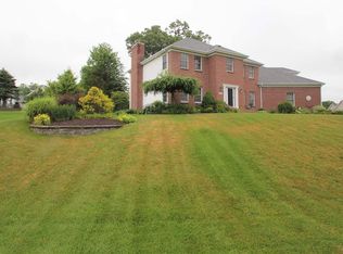 709 Meadow Crossing Trl, Roscoe, IL 61073