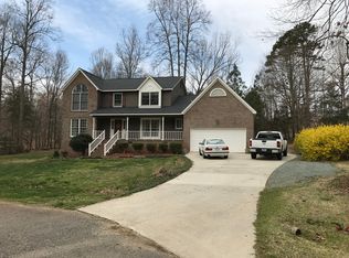 9 Pine Court Dr, Siler City, NC 27344