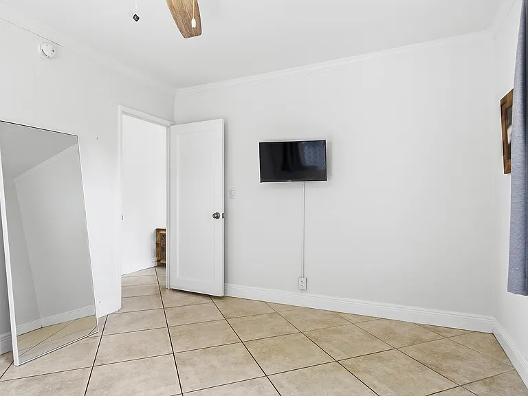604 Piedmont Rd — Photo 22