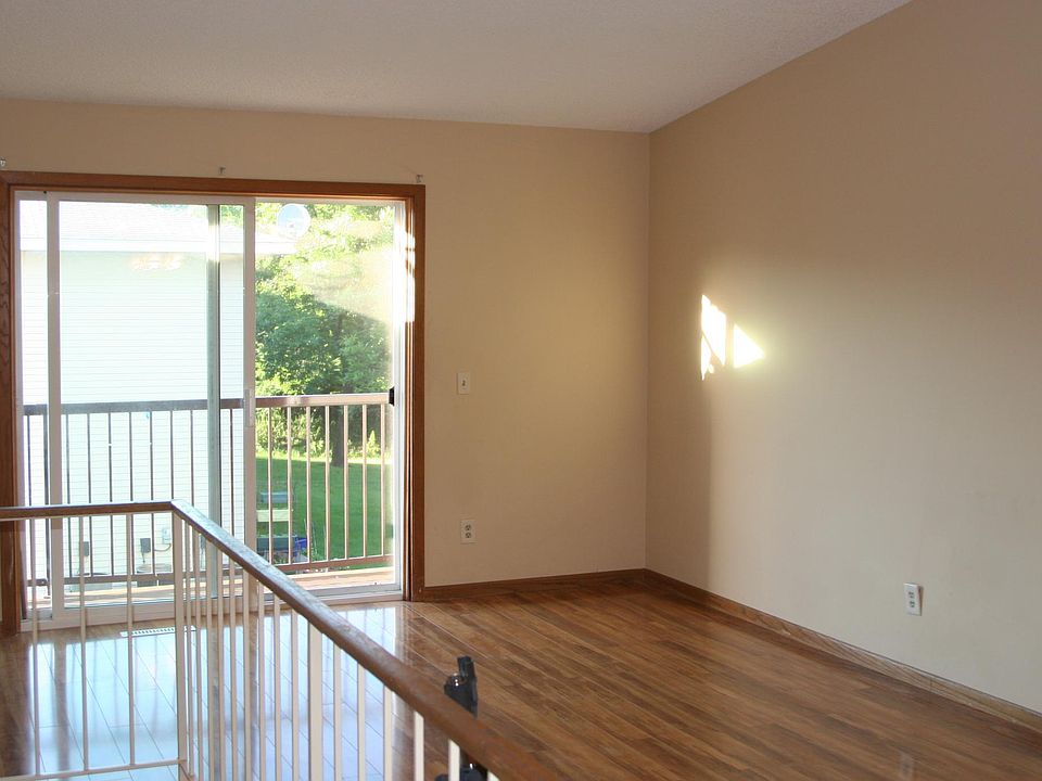 1st image of 2041 N Park Dr APT 3
