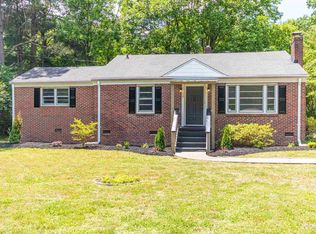 12 Hale Dr, Taylors, SC 29687