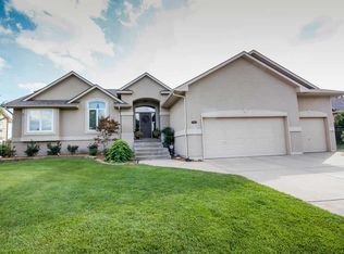 6105 W Brookview St, Wichita, KS 67205