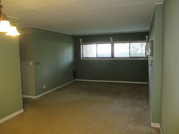 3rd image of 197 W Armitage Ave APT 98