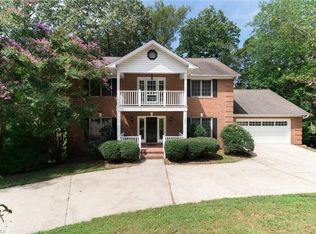1269 Westminster Dr, High Point, NC 27262